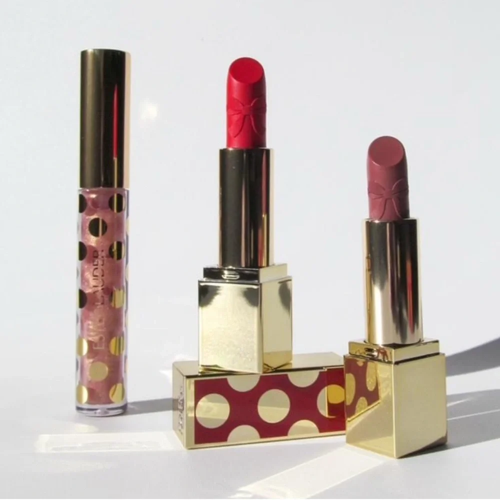 Estee Lauder Red and Pink Lipstick and‎ Gloss Set